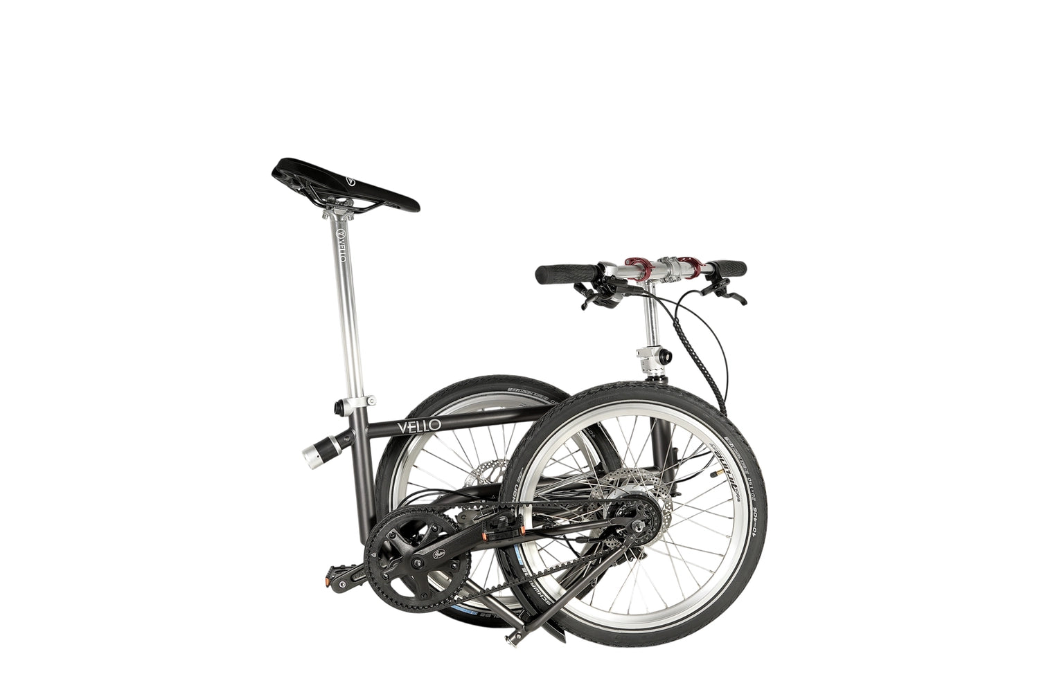 Ein gefaltetes VELLO Alfine Faltrad / Klapprad in der Farbe Anthrazit, mit 20 Zoll Schwalbe Marathon Reifen, mit entfalteten Lenkern.