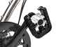 Die faltbaren Voll-Aluminium Pedale des VELLO Rocky Titan Faltrad / Klapprad in der Farbe Titan gebürstet.

